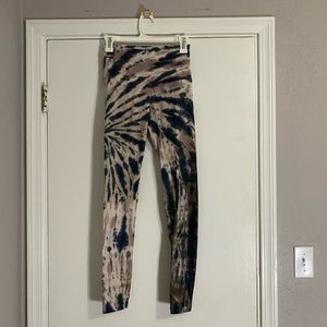 Hard tail leggings